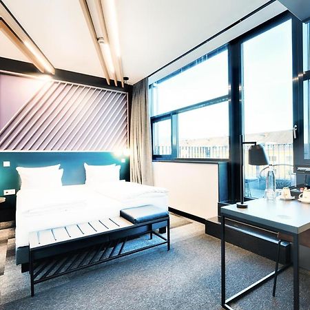 B&B Hotel Muenchen-Moosach 外观 照片