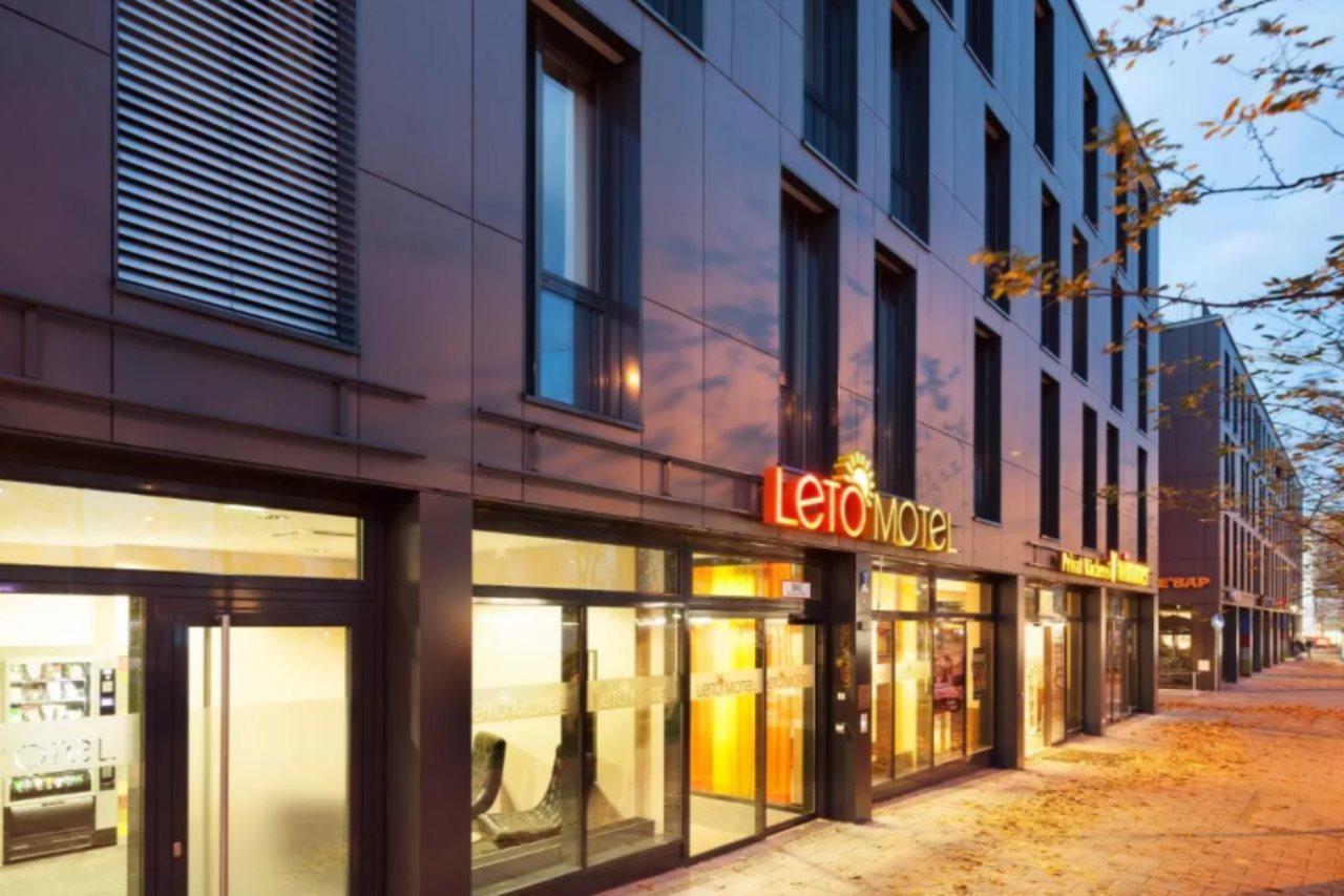 B&B Hotel Muenchen-Moosach 外观 照片
