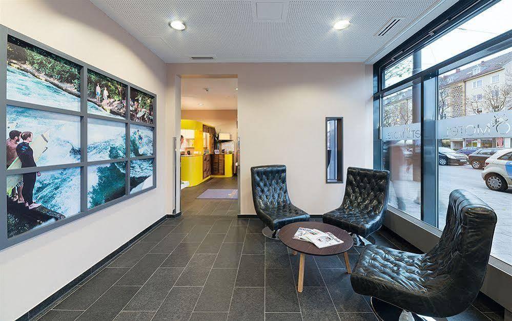 B&B Hotel Muenchen-Moosach 外观 照片