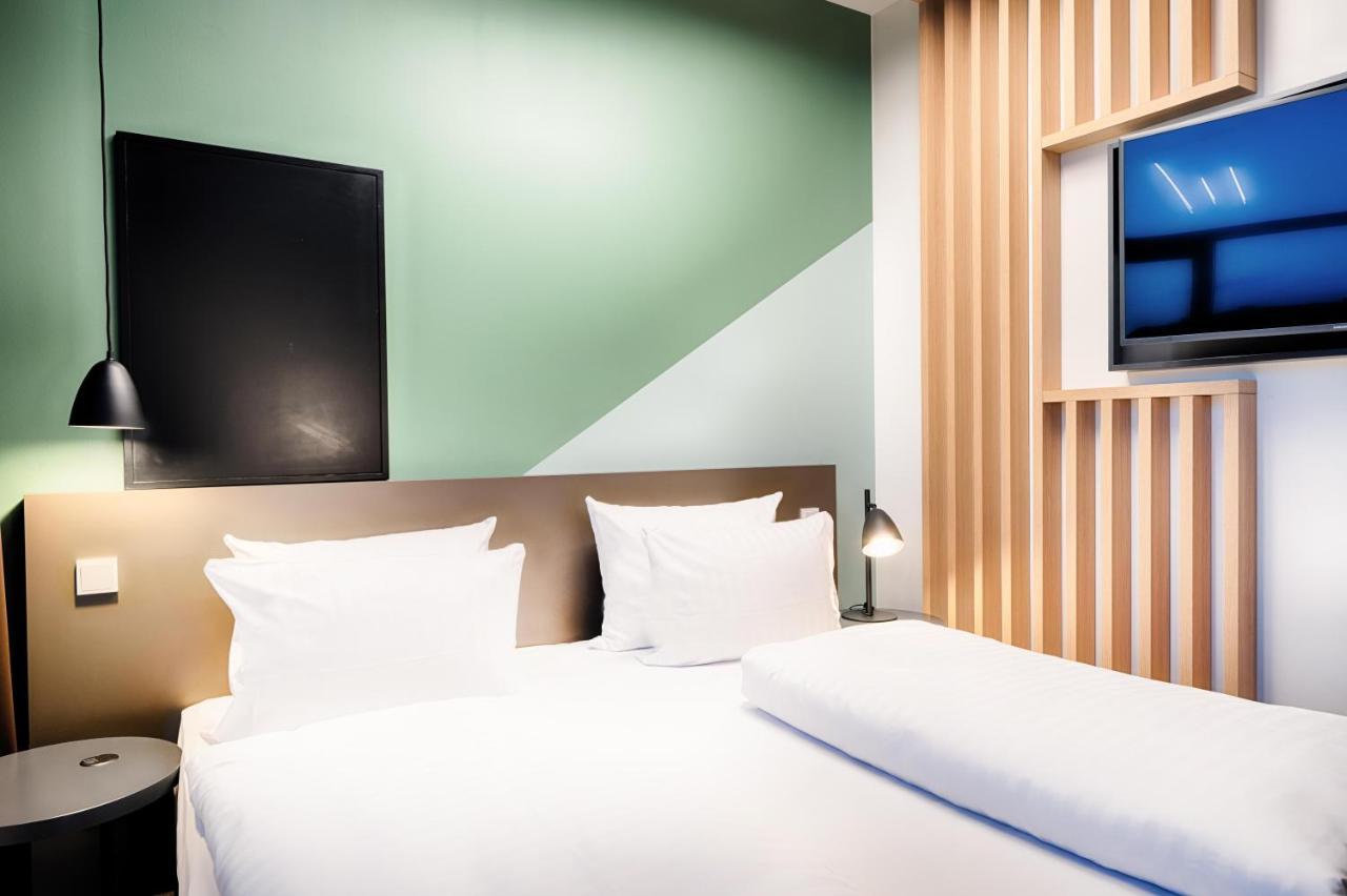 B&B Hotel Muenchen-Moosach 外观 照片