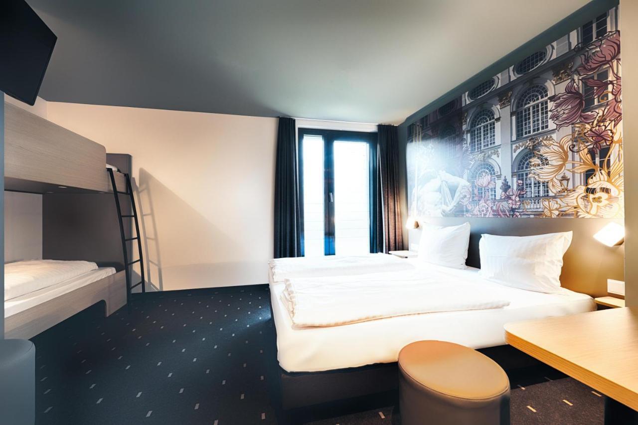 B&B Hotel Muenchen-Moosach 外观 照片