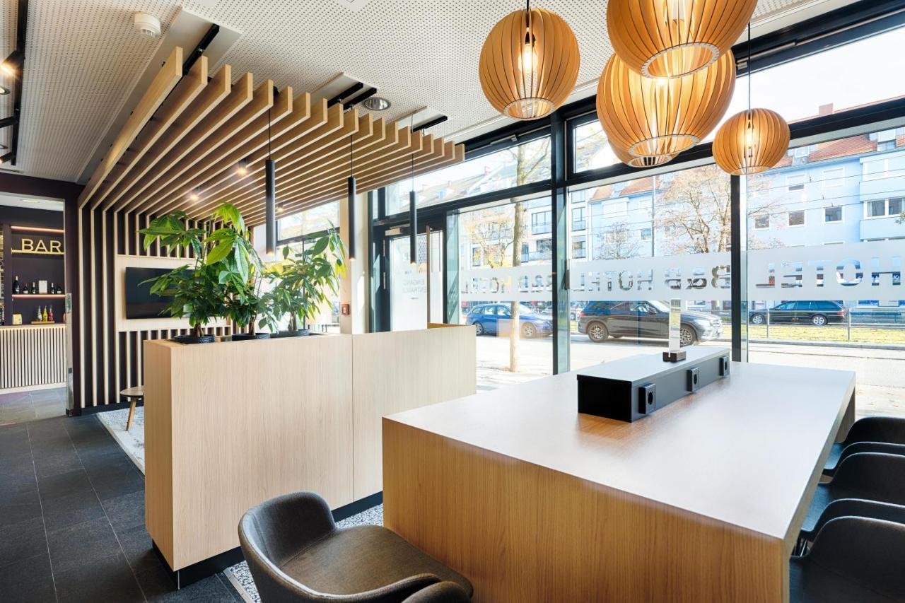B&B Hotel Muenchen-Moosach 外观 照片