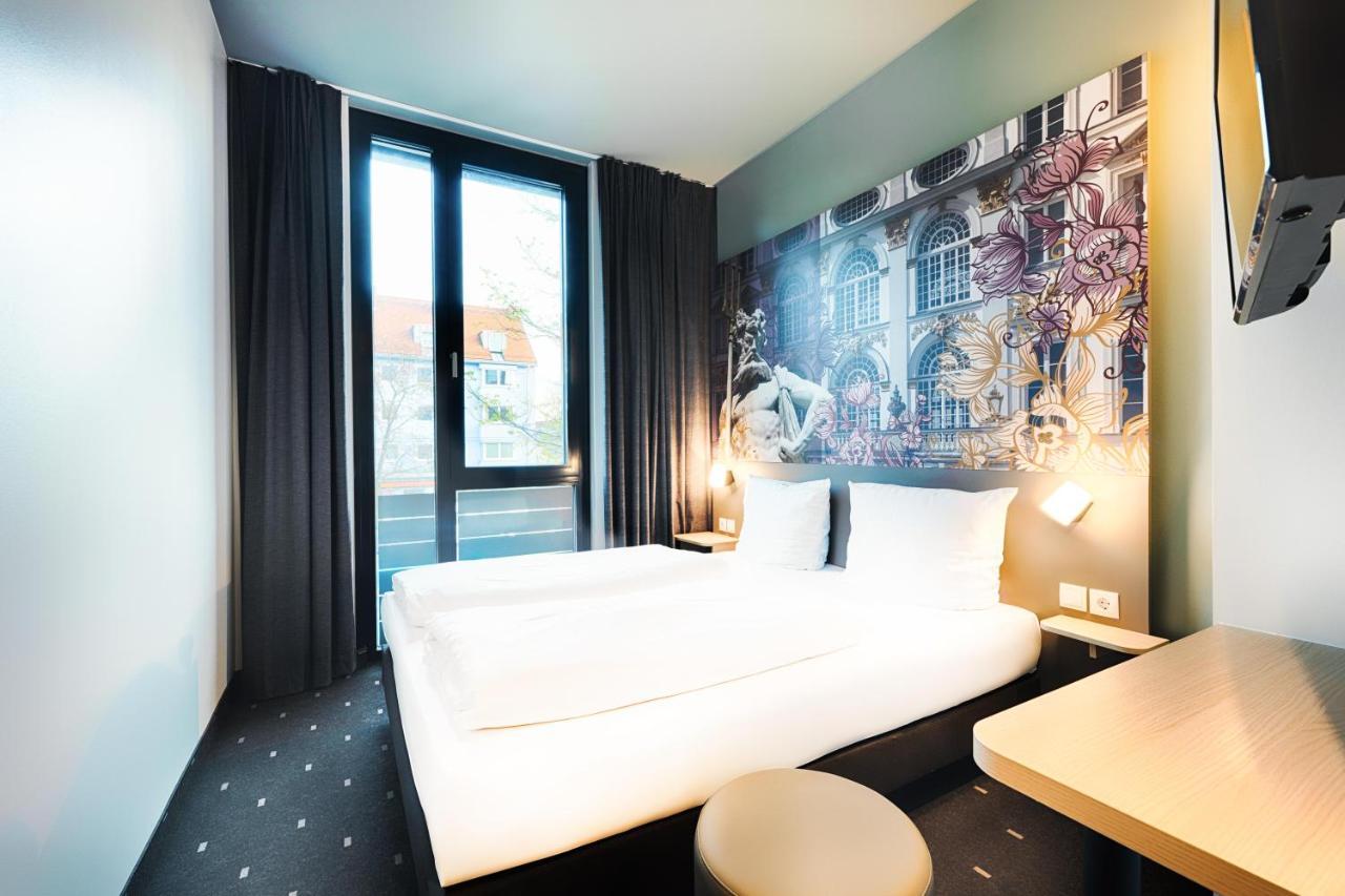 B&B Hotel Muenchen-Moosach 外观 照片