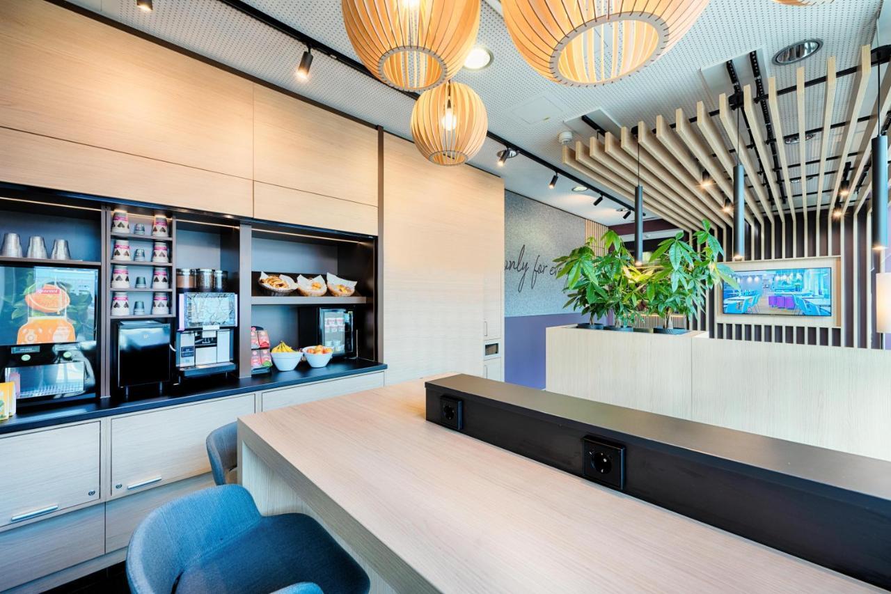 B&B Hotel Muenchen-Moosach 外观 照片