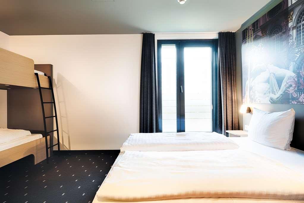 B&B Hotel Muenchen-Moosach 客房 照片